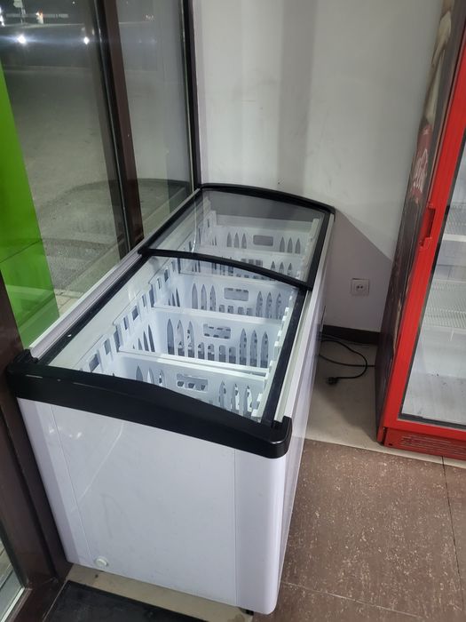 Продам морозильник