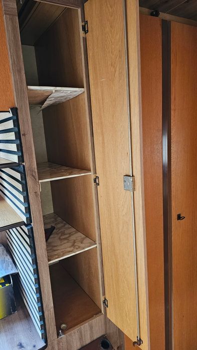 Каравана с външна тента