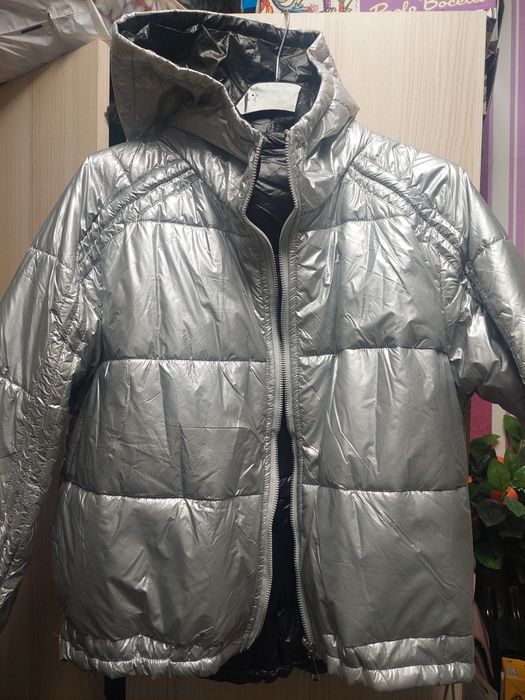 Дамско сребърно яке