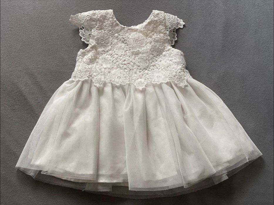 Бебешки рокли 3-6 и 6-9