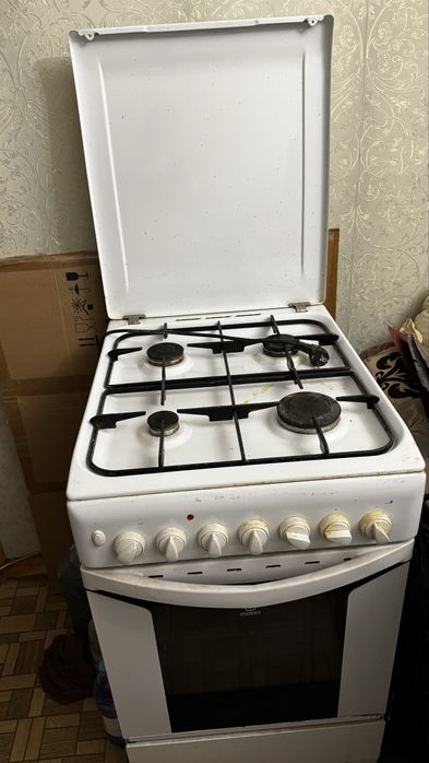 Газовая плита Indesit