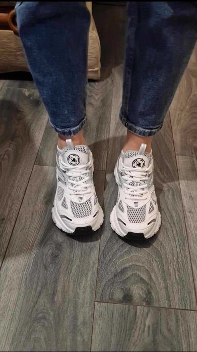 Marathon R-Trail Adidasi Axel Arigato Marimi 36-40