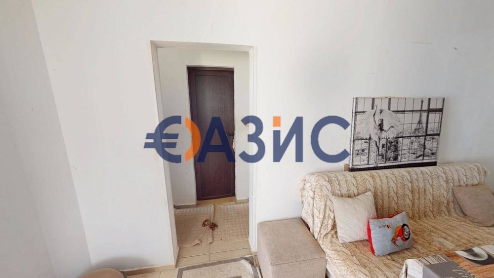Продава се Тристаен апартамент в с. Кошарица, Област Бургас - 68 кв.м за 593 €/кв.м - Снимка #8