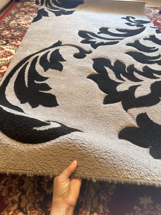 Продам ковер 2х1,180 м