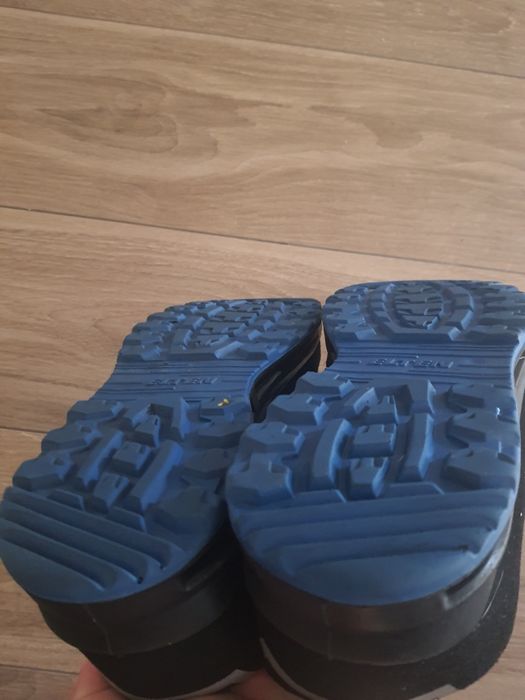 Sandale Elten Protectie 41 și 42 transport gratuit