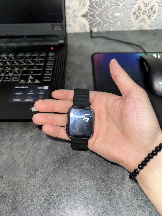 Apple watch se 1 поколения 44 мм