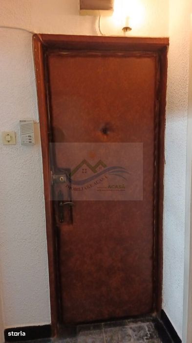 Apartament 2 camere Sf Ioan .