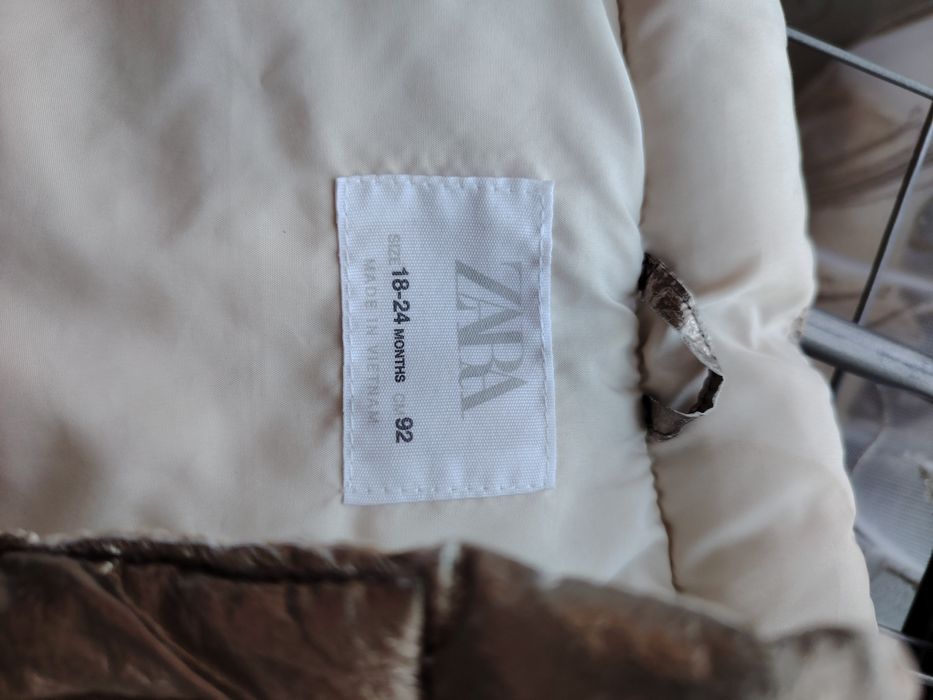 Продам желетку на девочку