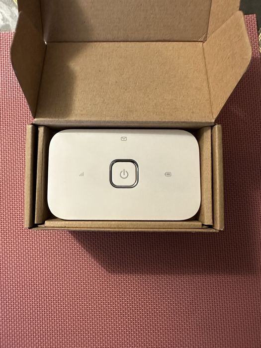 Mini router Wi-Fi mobil Vodafone 4 G, R218- liber de Retea!