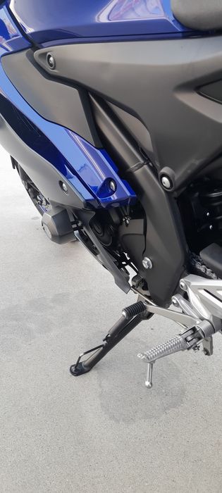 Yamaha yzf r125 2023 akrapovic