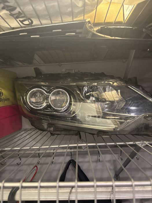 Фара на камри 55