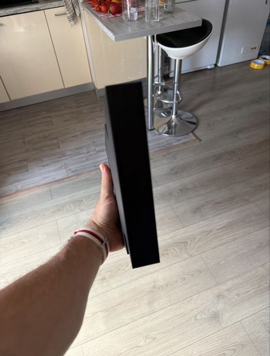 Lampa LED Grand Theft Auto VI cu 3 baterii AA (nu sunt incluse)
