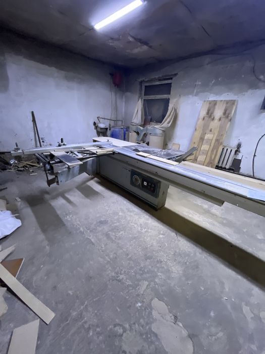 Распиловычный станок