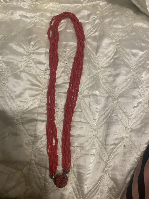 Продаються украшения