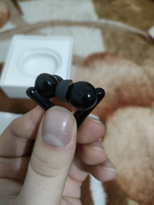 Наушники OPPO Enco Free2