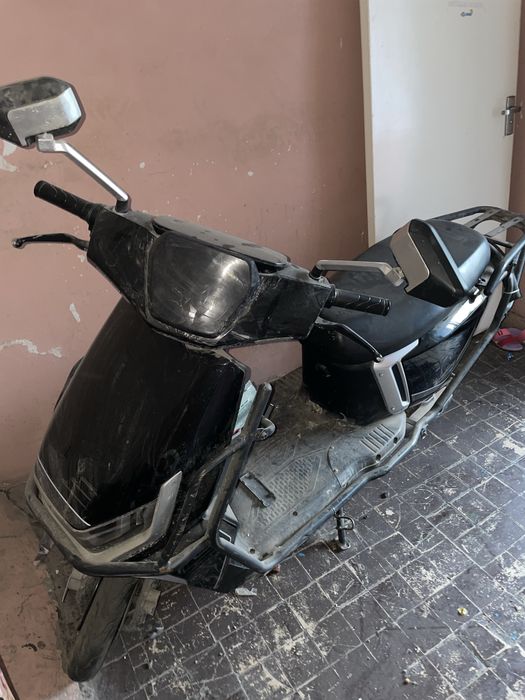 скутер на запчасти не на ходу без ключа