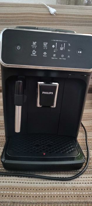 Продавам Кафемашина PHILIPS EP1224/00