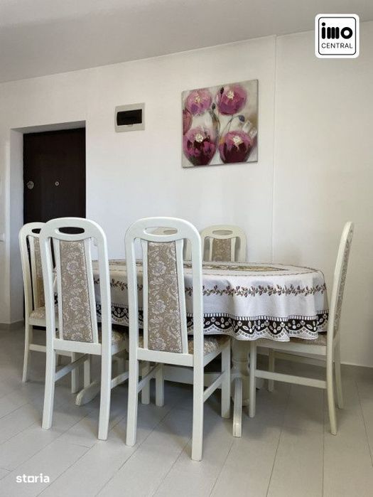 Inchiriere apartament decomandat cu terasa si loc de parcare