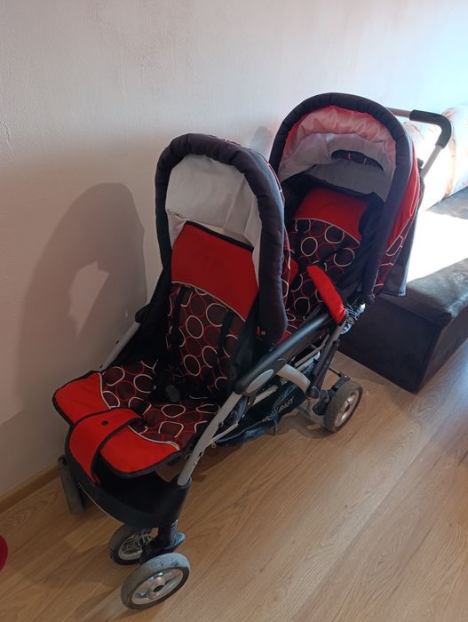 Количка лятна за близнаци