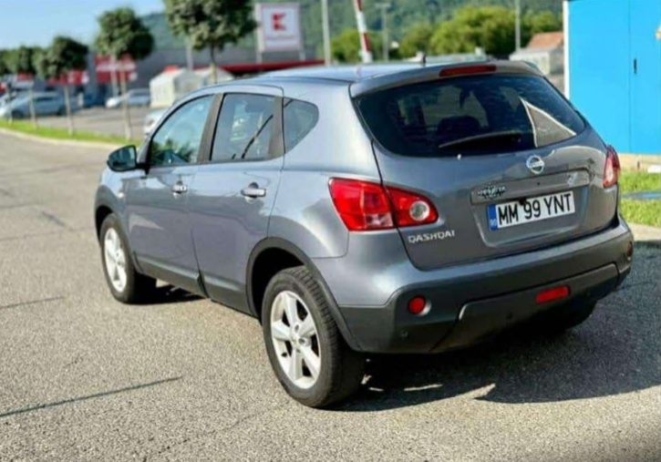 Vând Nissan Qashqai