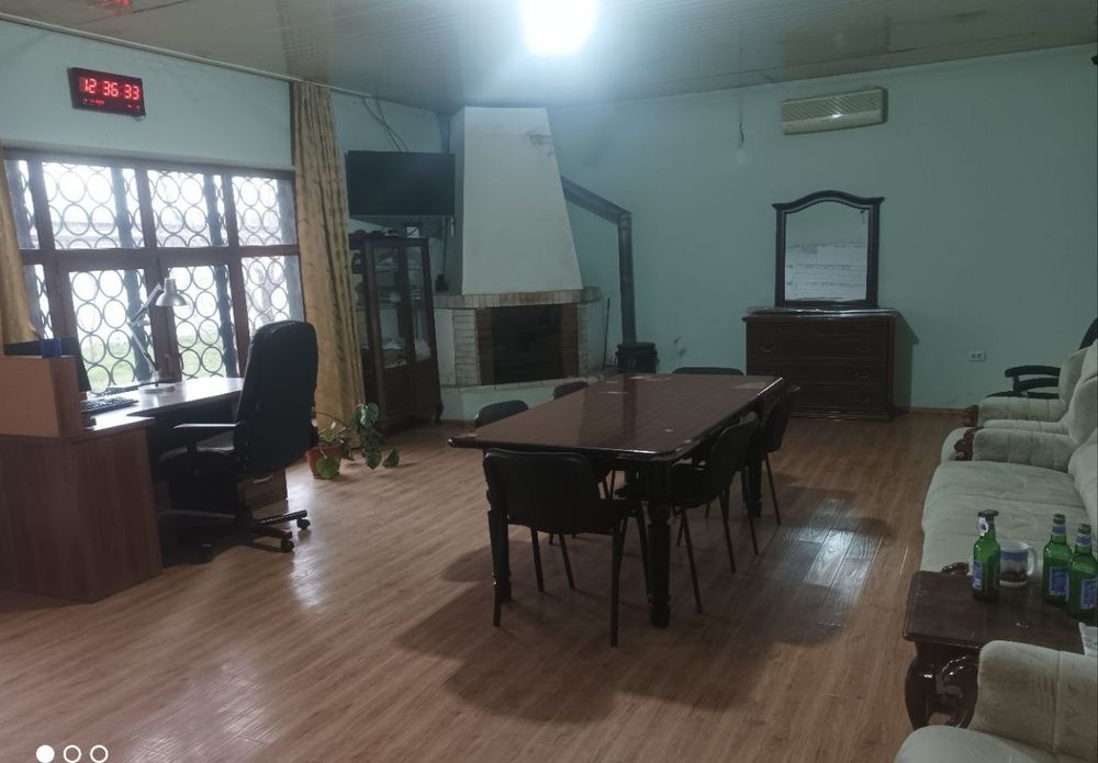 Продаётся нежилой участок 1,2 гектара со складом.