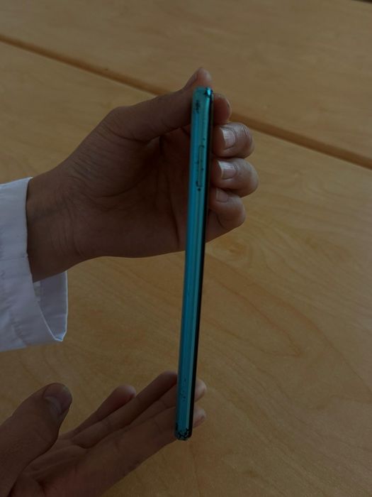 Техно спарк 8С 128GB