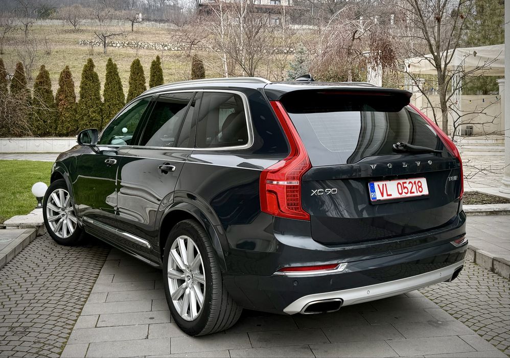 Volvo XC90 T8 7 Locuri Inscription Full Option! Garantie 12 Luni!