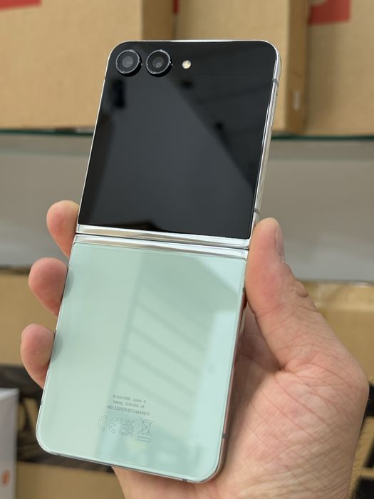 Samsung z flip 5