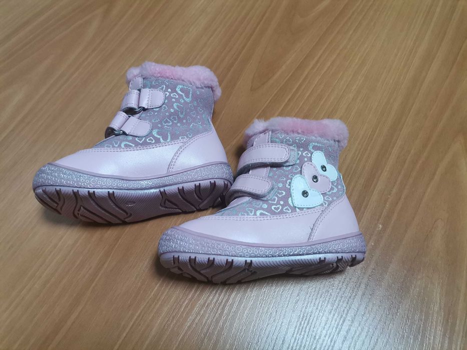 Продам детские сапожки