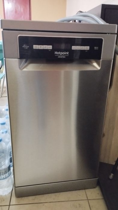 Съдомиялна Hotpoint