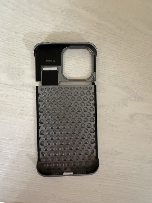 Чехол на айфон 13 про