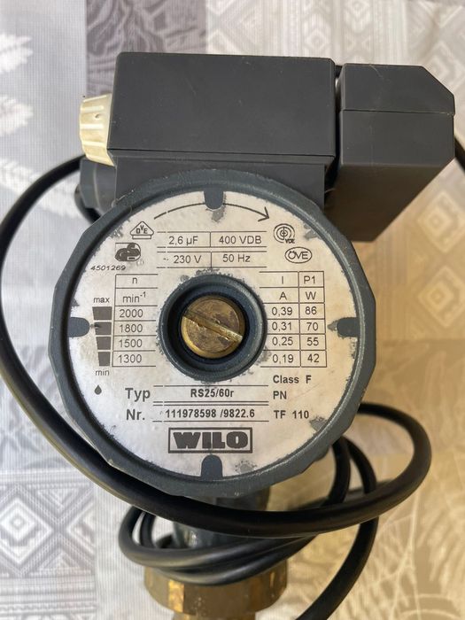 Pompă centrală  WILO typ RS25/60R