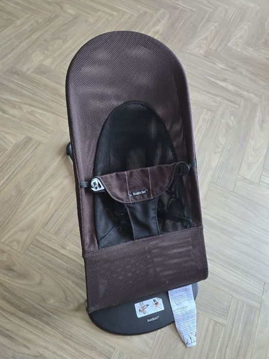 Шезлонг baby bjorn