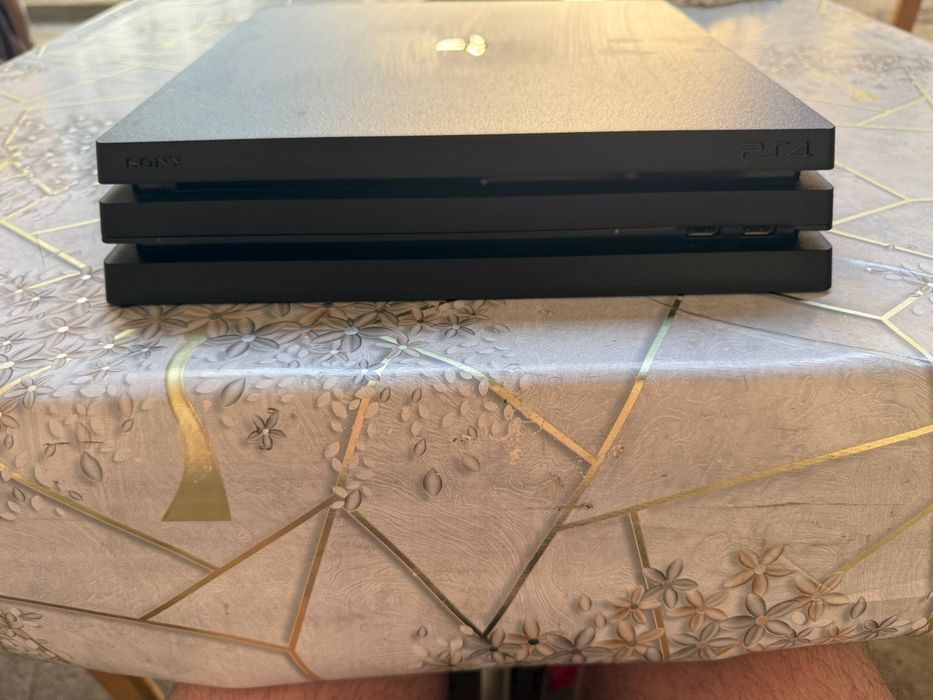 Sony playstation 4 pro 1tb ideal