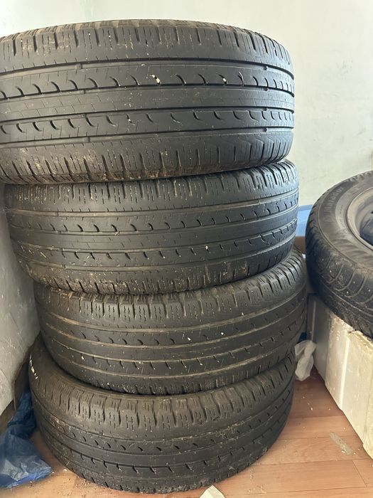 Goodyear 225/60/18