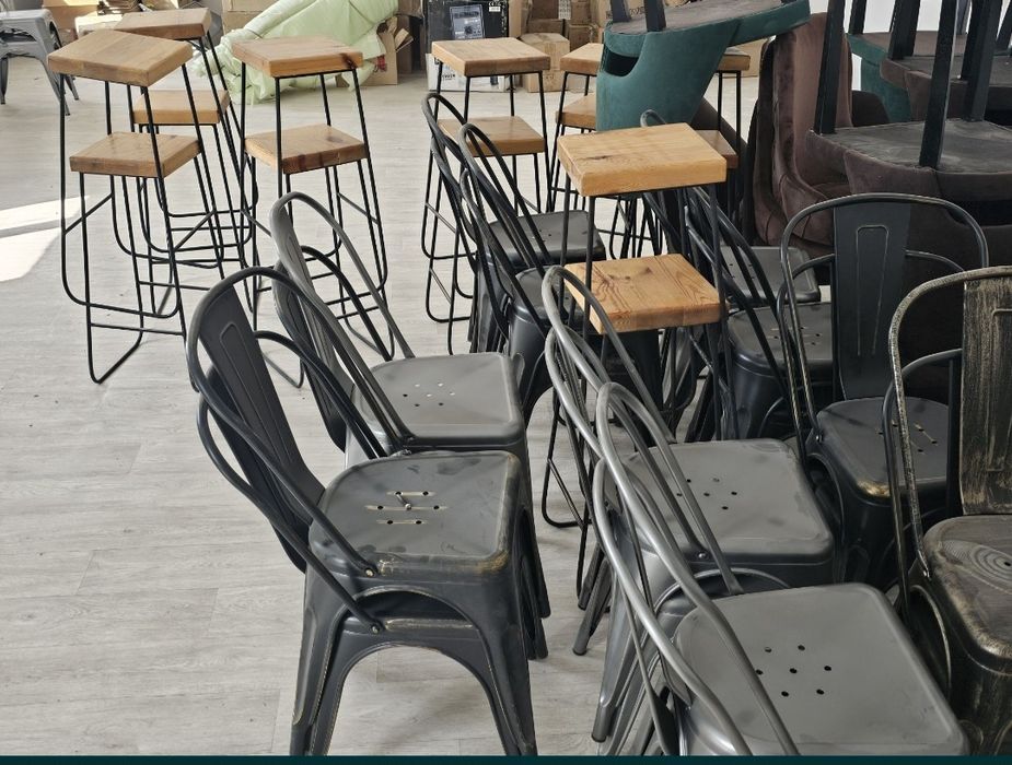 Кресло кожанныее