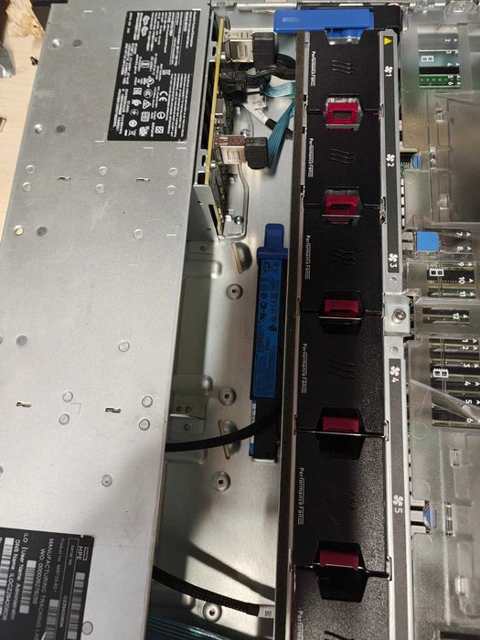HPE ProLiant DL380 Gen10 – 2x Xeon Gold 6142 (32 ядра), 64GB ECC, P816i-a 4GB, 10Gb SFP+, 8+2 SFF