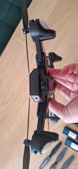 Drona VISUO Siluroid XS809H FPV