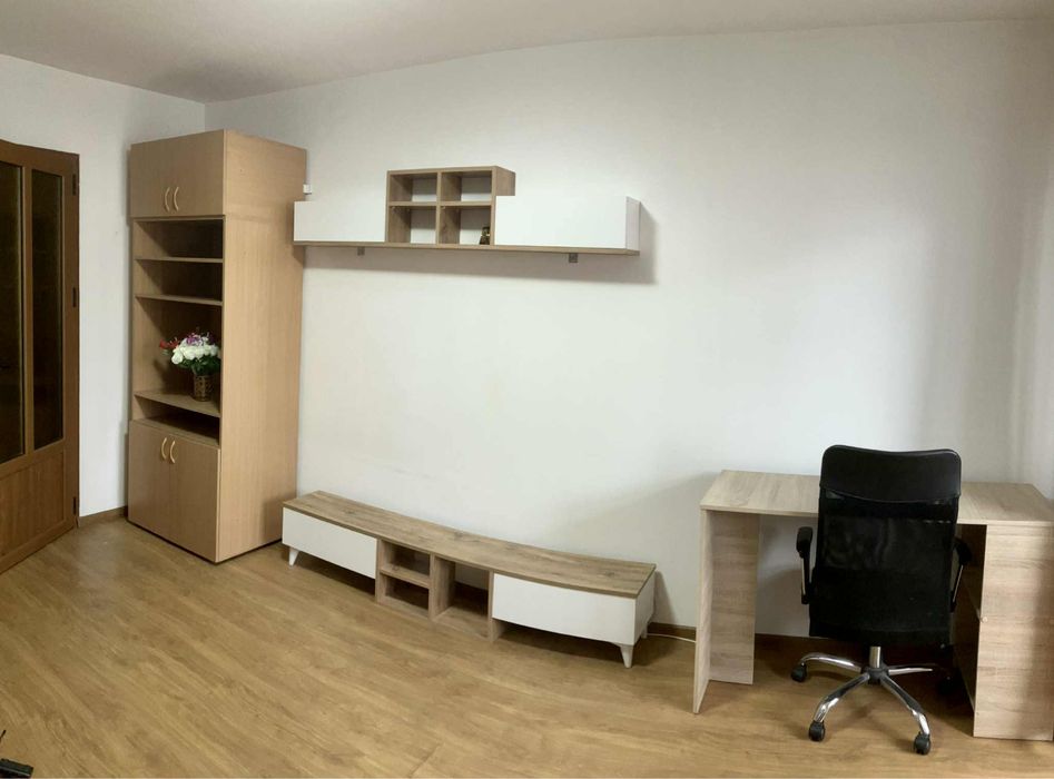 Garsoniera spatioasa fix metrou Dristor proprietar