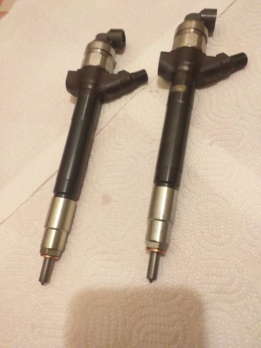 Injectoare ford tranzit  .2012