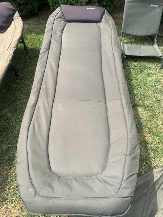 Легла и столове за риболов