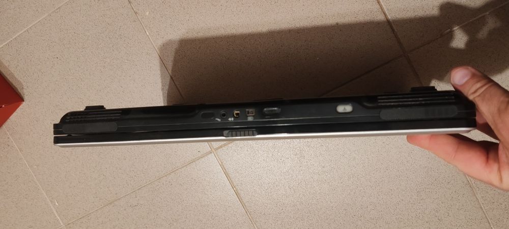 Laptop packard bell easynote display 17