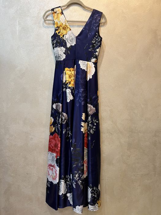 Rochie lunga si eleganta