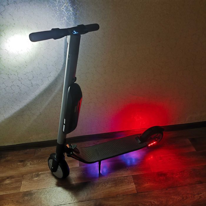 Электросамокат Ninebot by Segway ES2