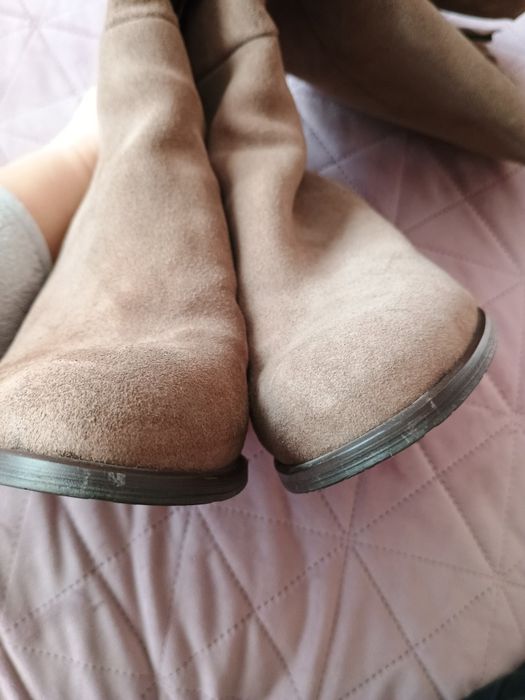 Велурени ботуши, бежови