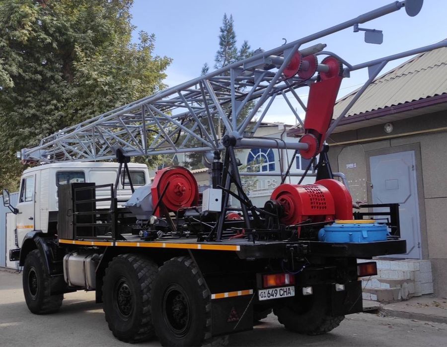 Буравой техника УРБ 2.5