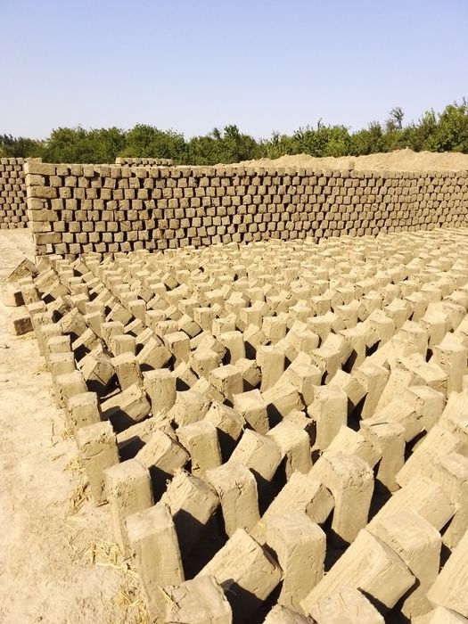 Лой Блок Сотилади