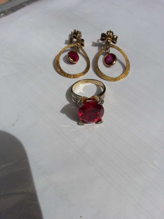 Рубины - кольцо + серьги