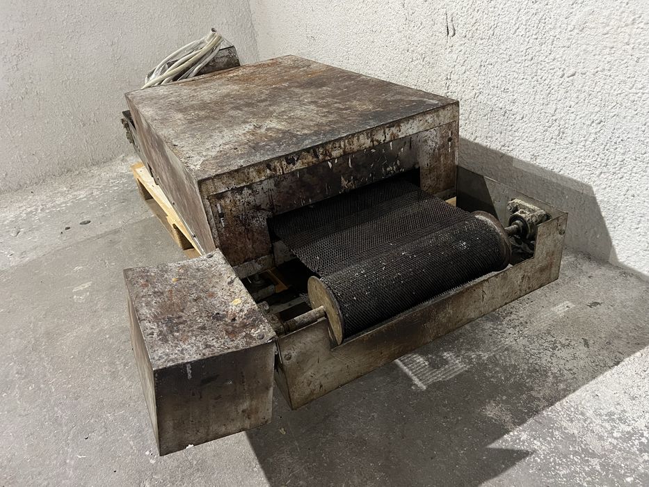 Пещ за пици - 2 бр.  Тунелна конвейрна пещ