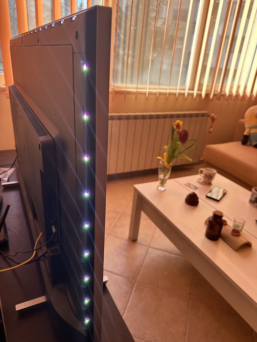 Телевизор Philips Ambilight!